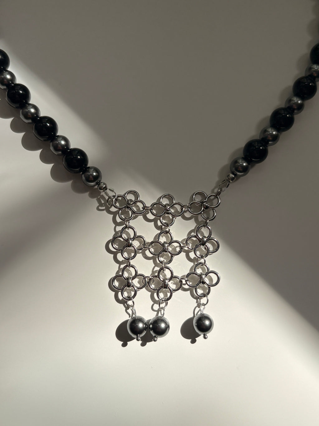 Lattice Shell Pearl Necklace