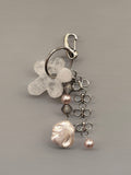 Lucky Flower Keychain - White